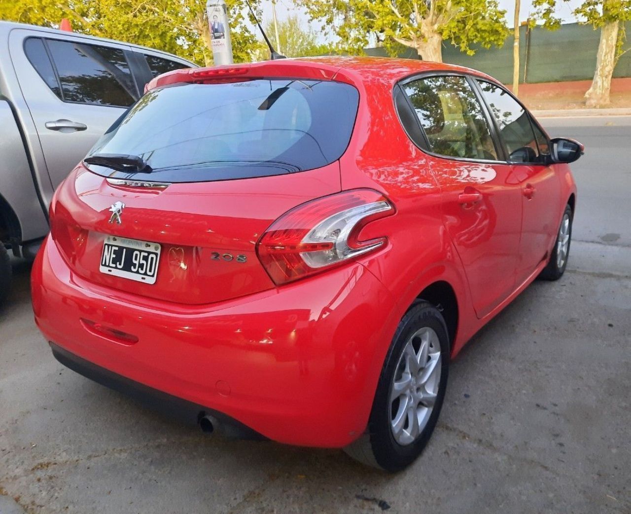 Peugeot 208 Usado en Mendoza, deRuedas