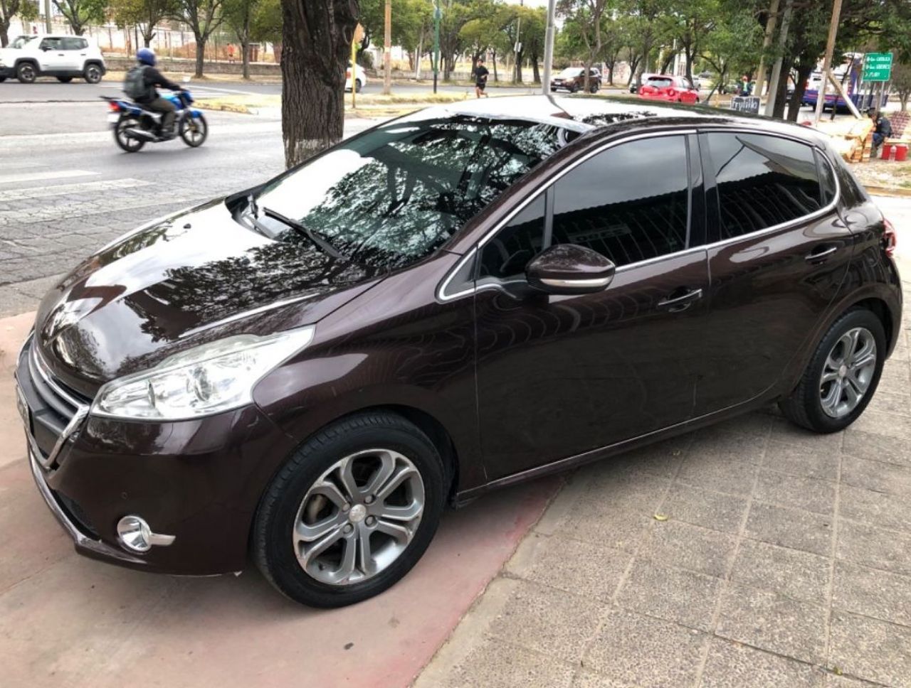 Peugeot 208 Usado en Salta, deRuedas
