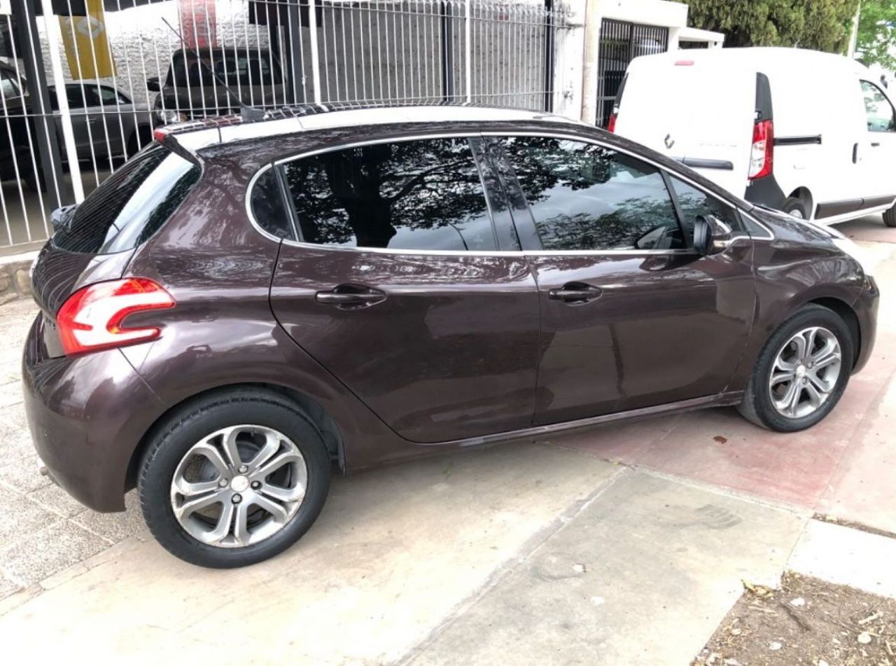 Peugeot 208 Usado en Salta, deRuedas