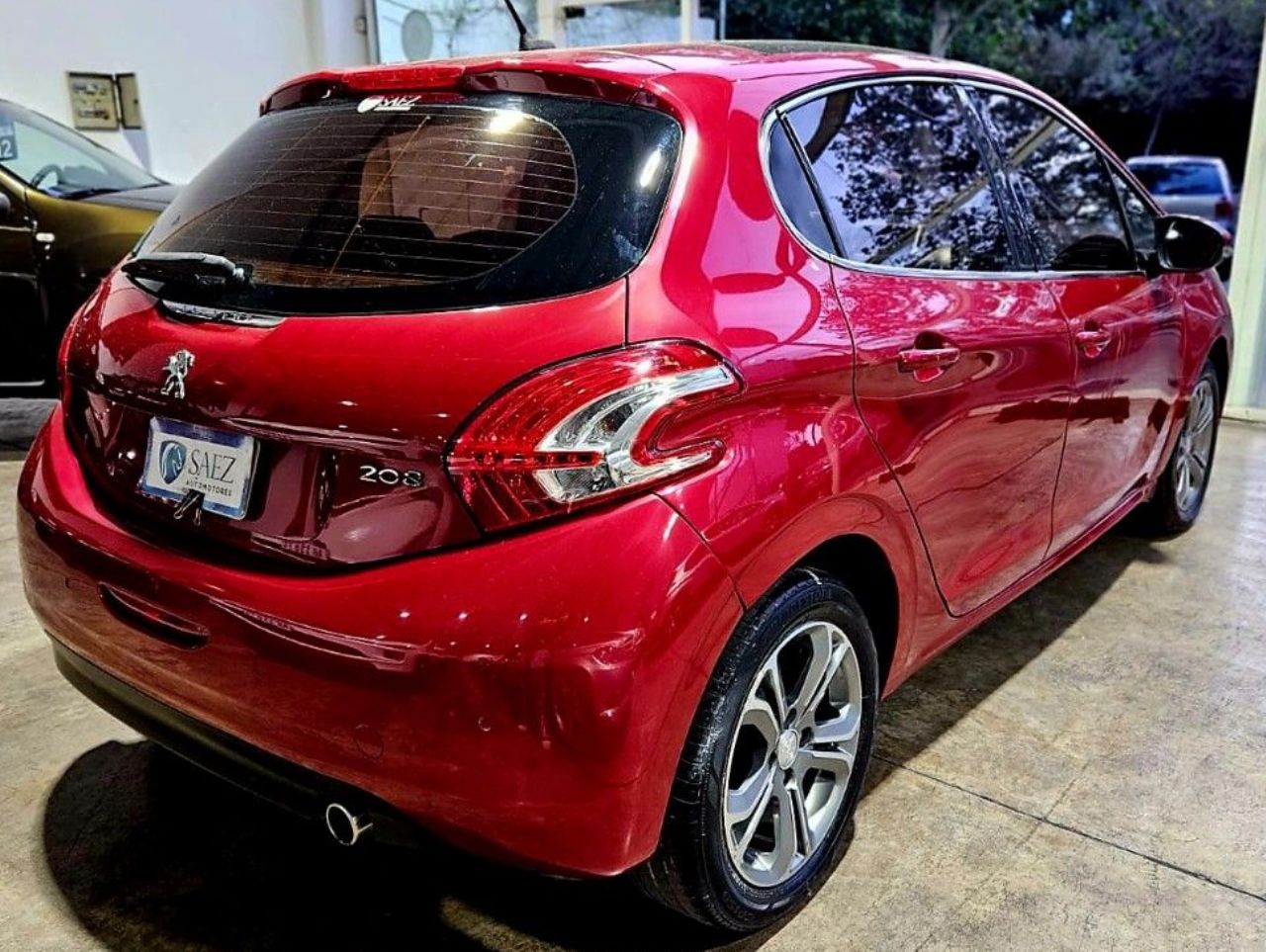 Peugeot 208 Usado Financiado en Mendoza, deRuedas