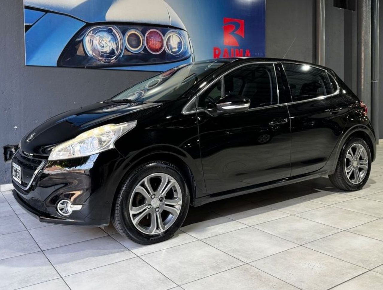 Peugeot 208 Usado en Mendoza, deRuedas