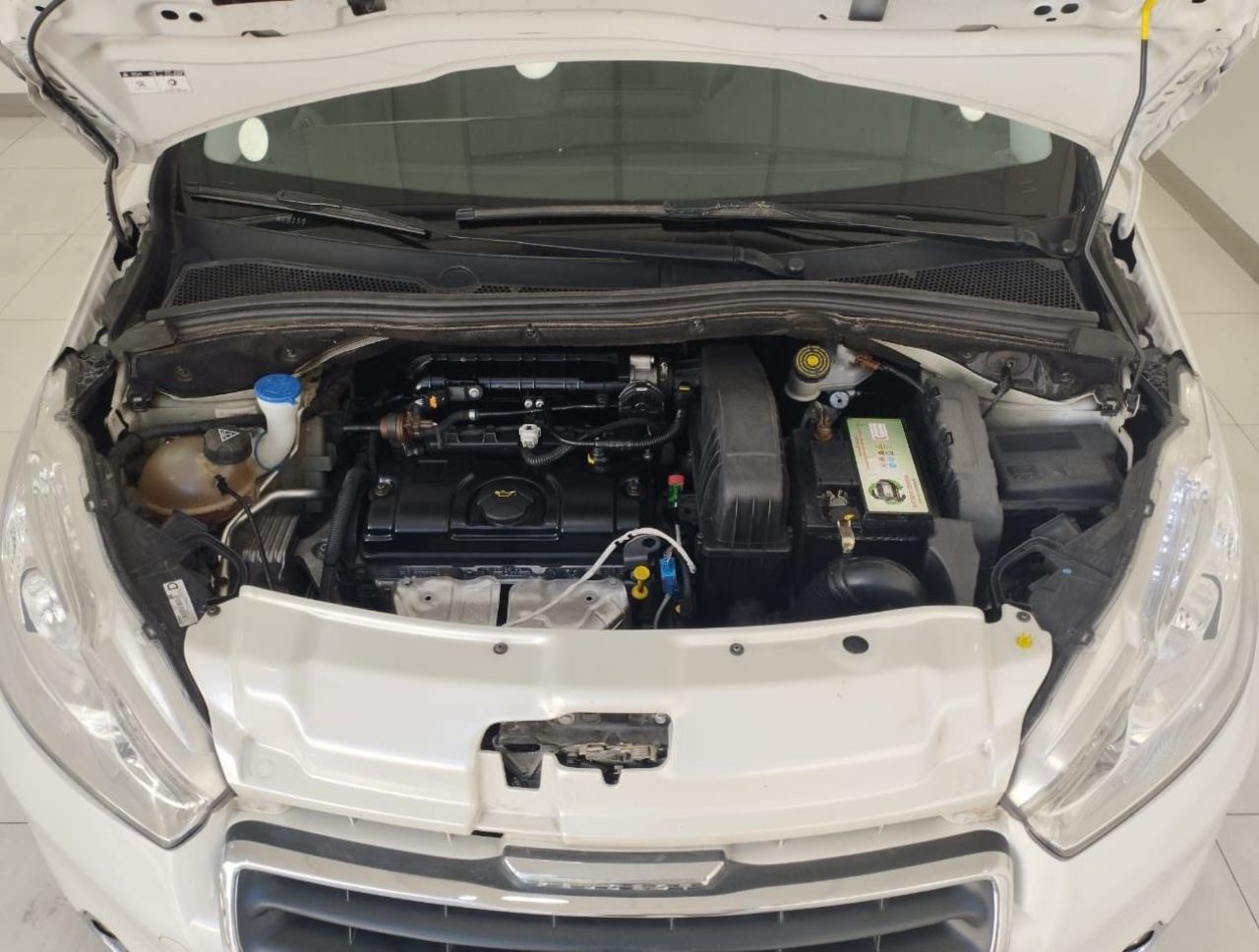 Peugeot 208 Usado en Mendoza, deRuedas