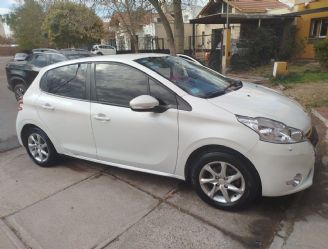 Peugeot 208 Usado en Mendoza