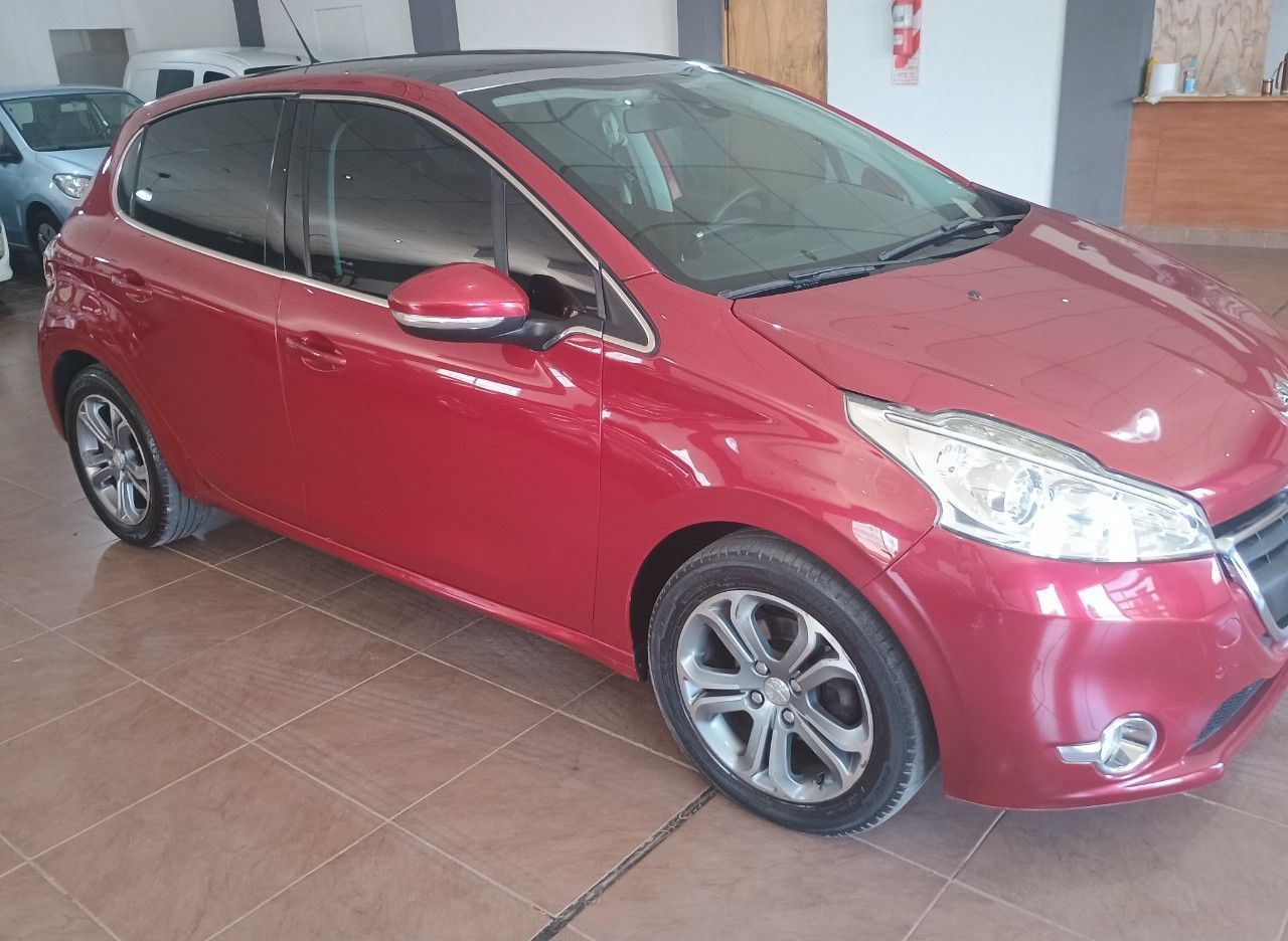 Peugeot 208 Usado en Mendoza, deRuedas