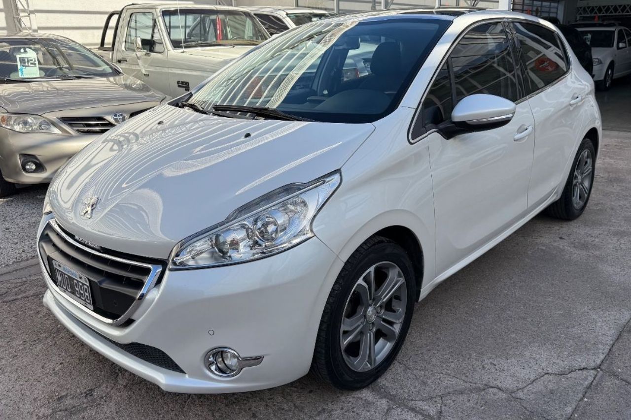 Peugeot 208 Usado en San Luis, deRuedas