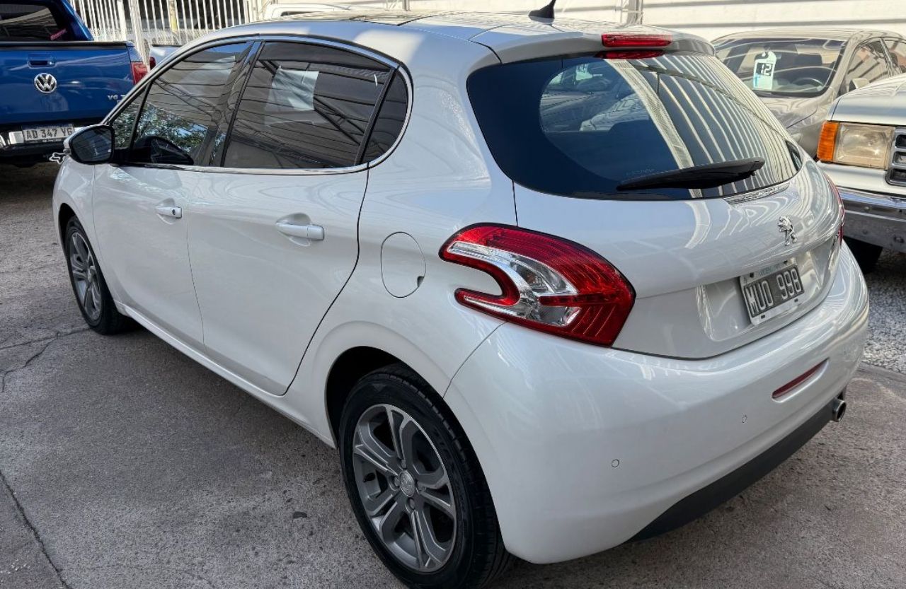 Peugeot 208 Usado en San Luis, deRuedas