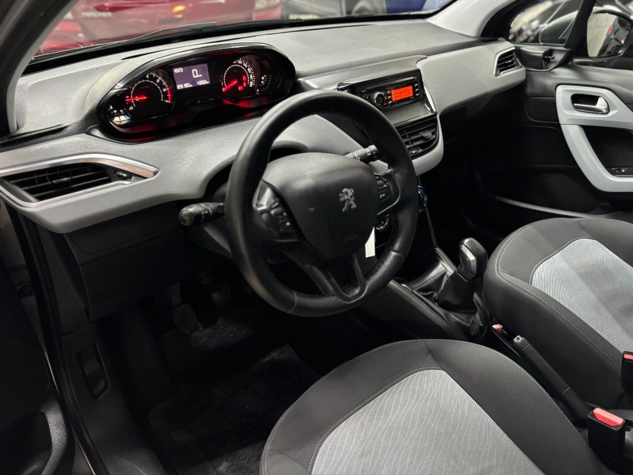 Peugeot 208 Usado en Mendoza, deRuedas