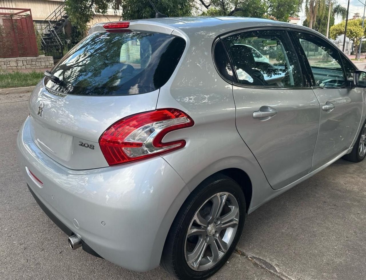 Peugeot 208 Usado Financiado en Córdoba, deRuedas