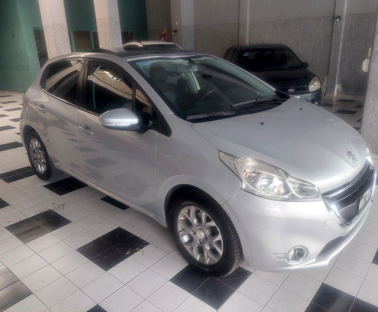 Peugeot 208 Usado en Mendoza, deRuedas