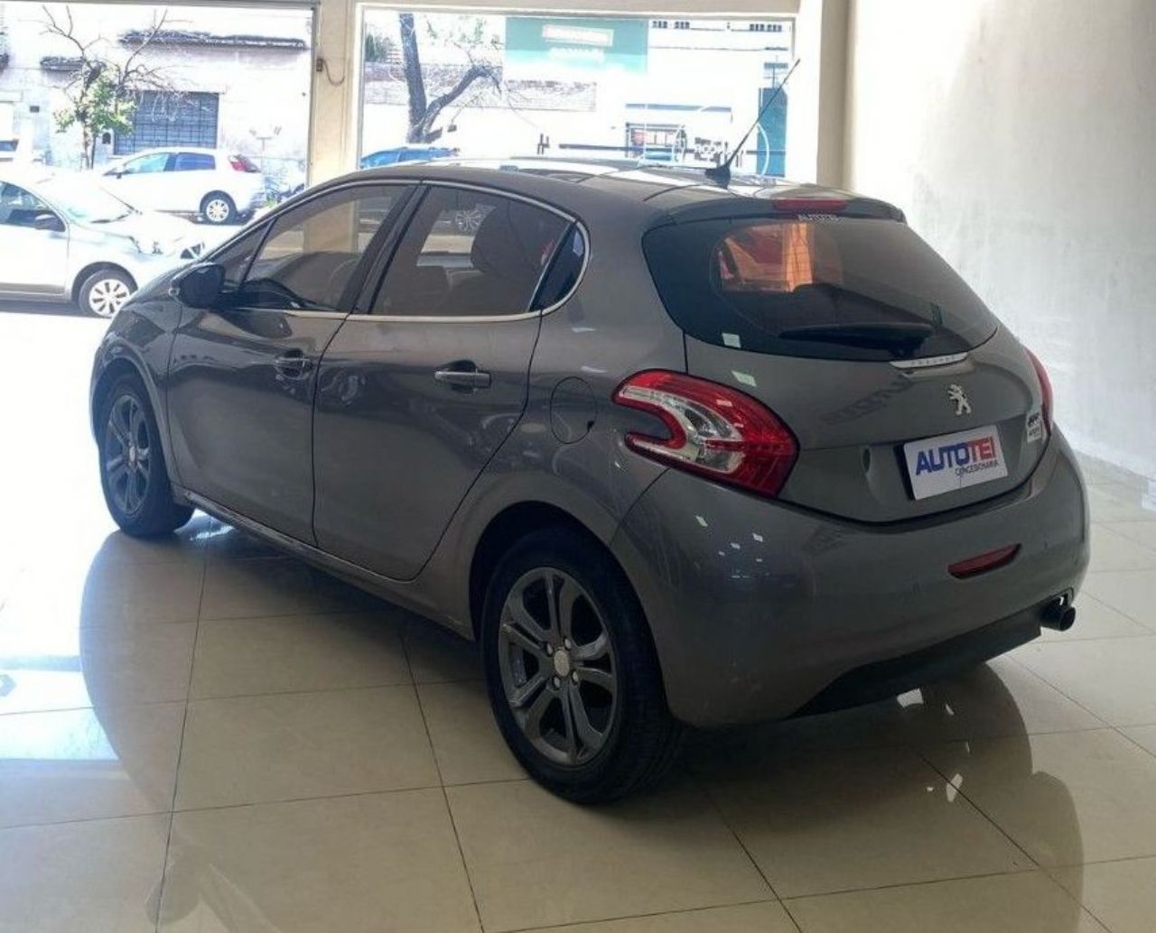 Peugeot 208 Usado Financiado en Córdoba, deRuedas
