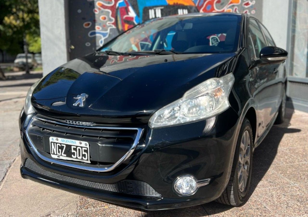 Peugeot 208 Usado Financiado en Mendoza, deRuedas