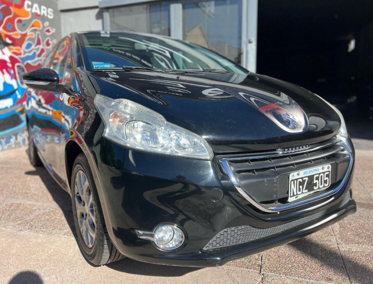 Peugeot 208 Usado Financiado en Mendoza, deRuedas
