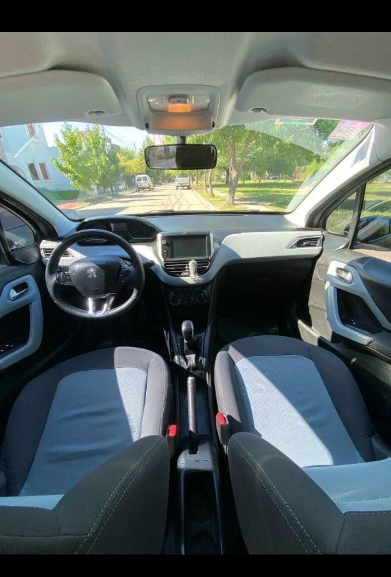 Peugeot 208 Usado Financiado en Córdoba, deRuedas