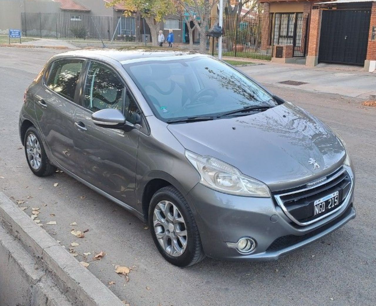 Peugeot 208 Usado en Mendoza, deRuedas