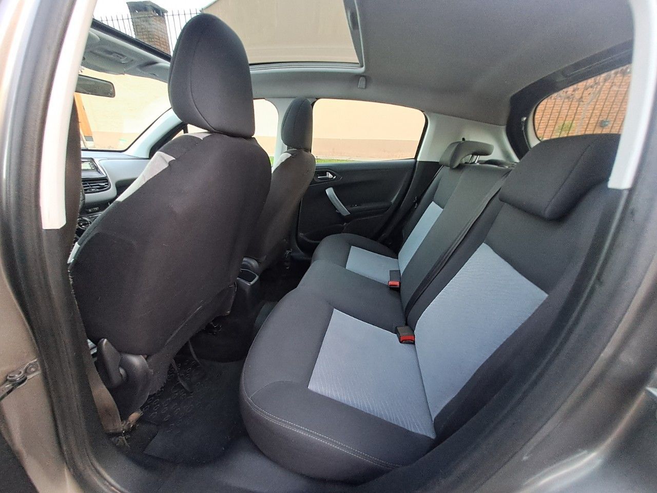 Peugeot 208 Usado en Mendoza, deRuedas