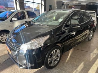 Peugeot 208 Usado en Mendoza Financiado