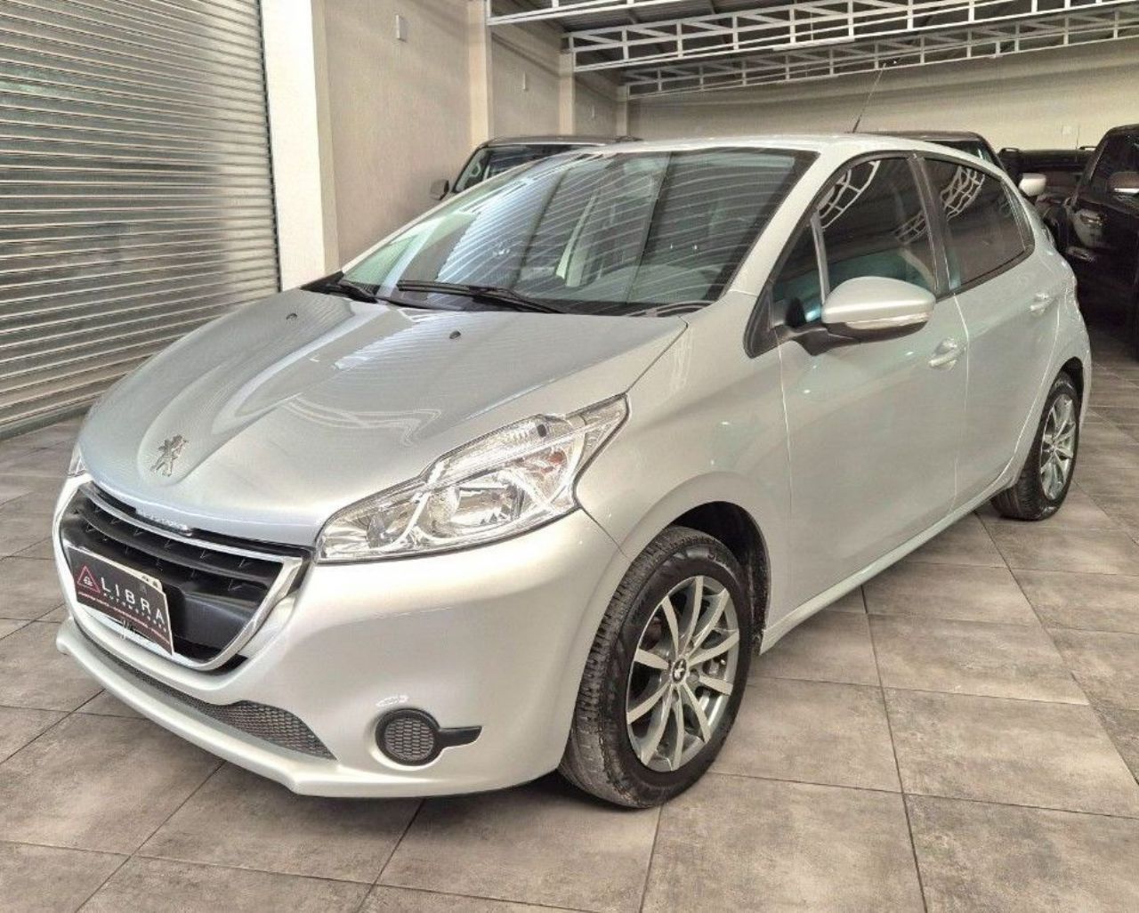 Peugeot 208 Usado Financiado en Mendoza, deRuedas