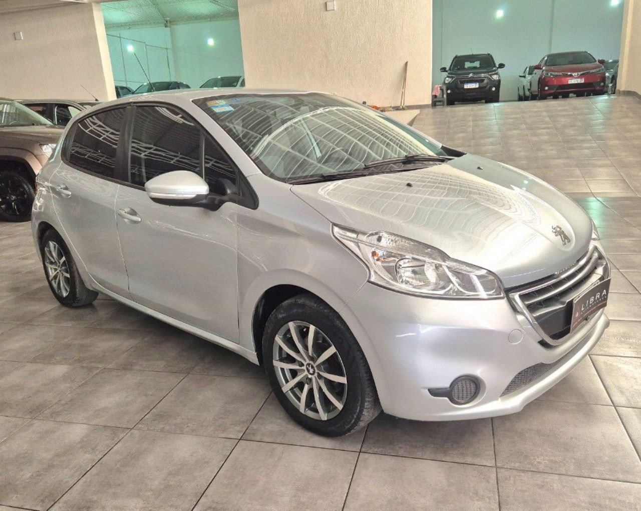 Peugeot 208 Usado Financiado en Mendoza, deRuedas
