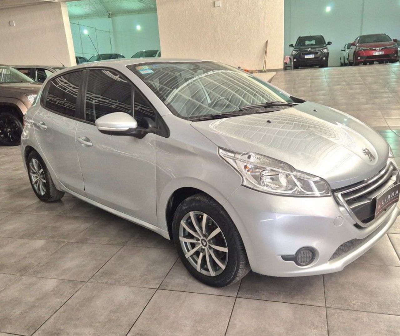 Peugeot 208 Usado Financiado en Mendoza, deRuedas