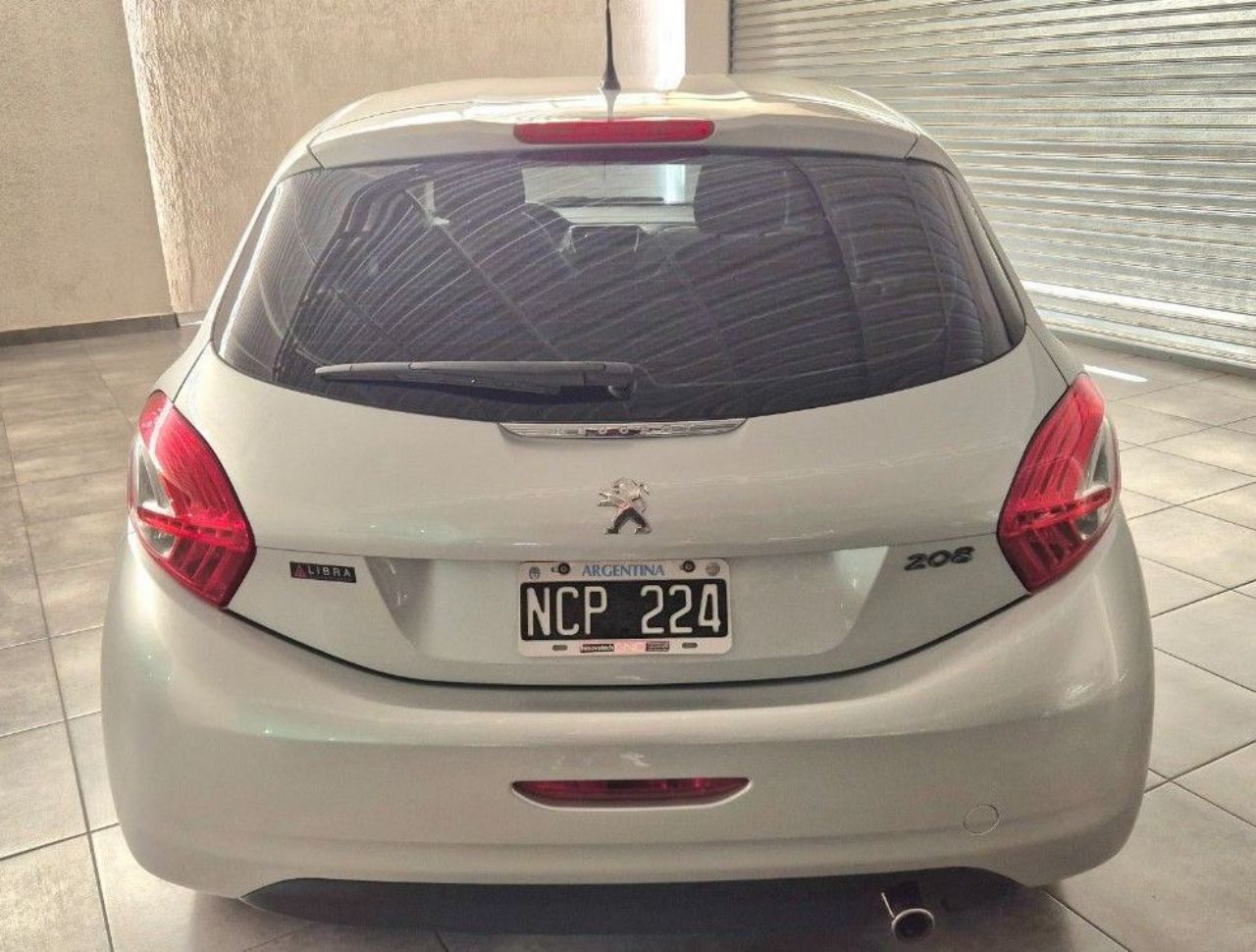 Peugeot 208 Usado Financiado en Mendoza, deRuedas