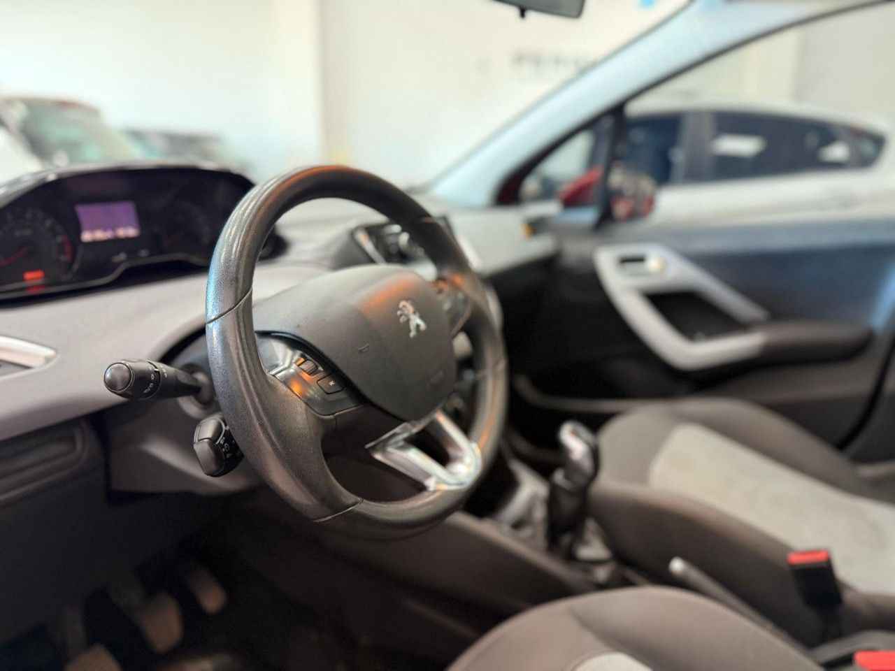 Peugeot 208 Usado Financiado en Córdoba, deRuedas