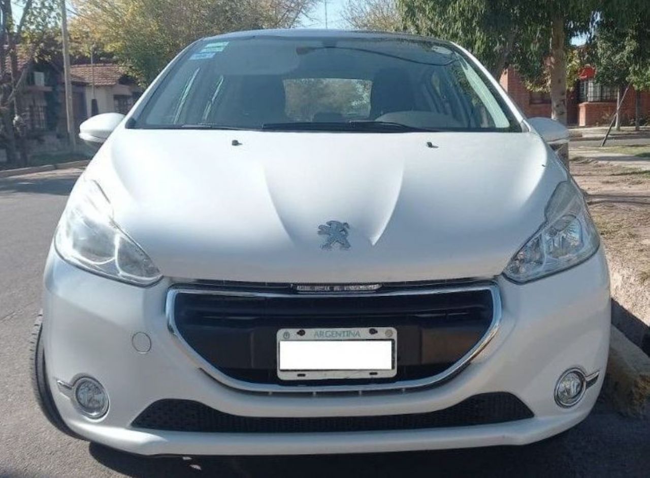 Peugeot 208 Usado en Mendoza, deRuedas