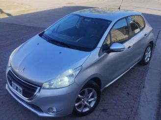 Peugeot 208 Usado en Mendoza Financiado