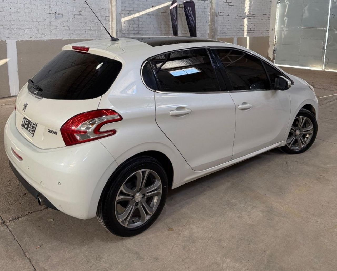 Peugeot 208 Usado Financiado en Mendoza, deRuedas