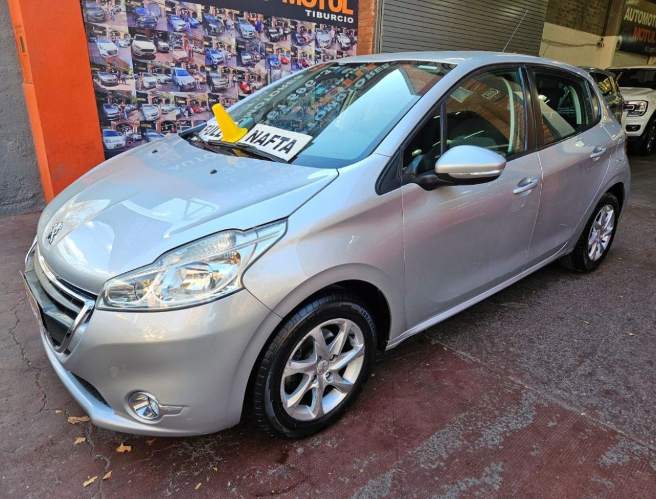 Peugeot 208 Usado en Mendoza, deRuedas