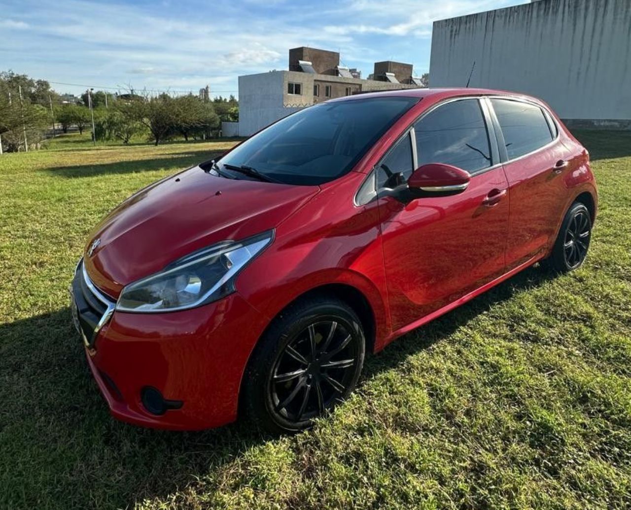 Peugeot 208 Usado Financiado en Córdoba, deRuedas