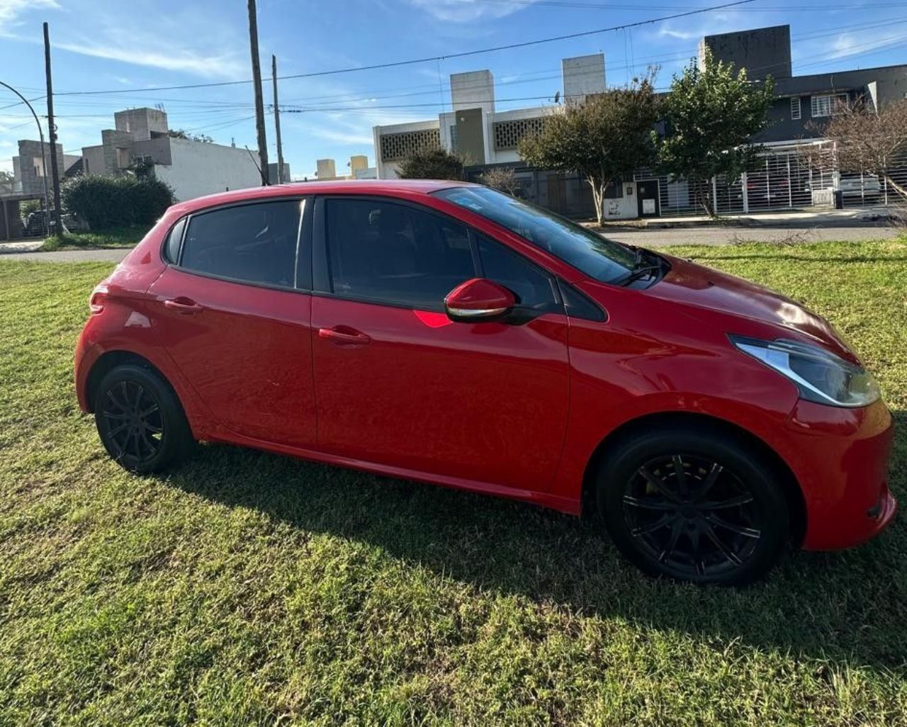 Peugeot 208 Usado Financiado en Córdoba, deRuedas