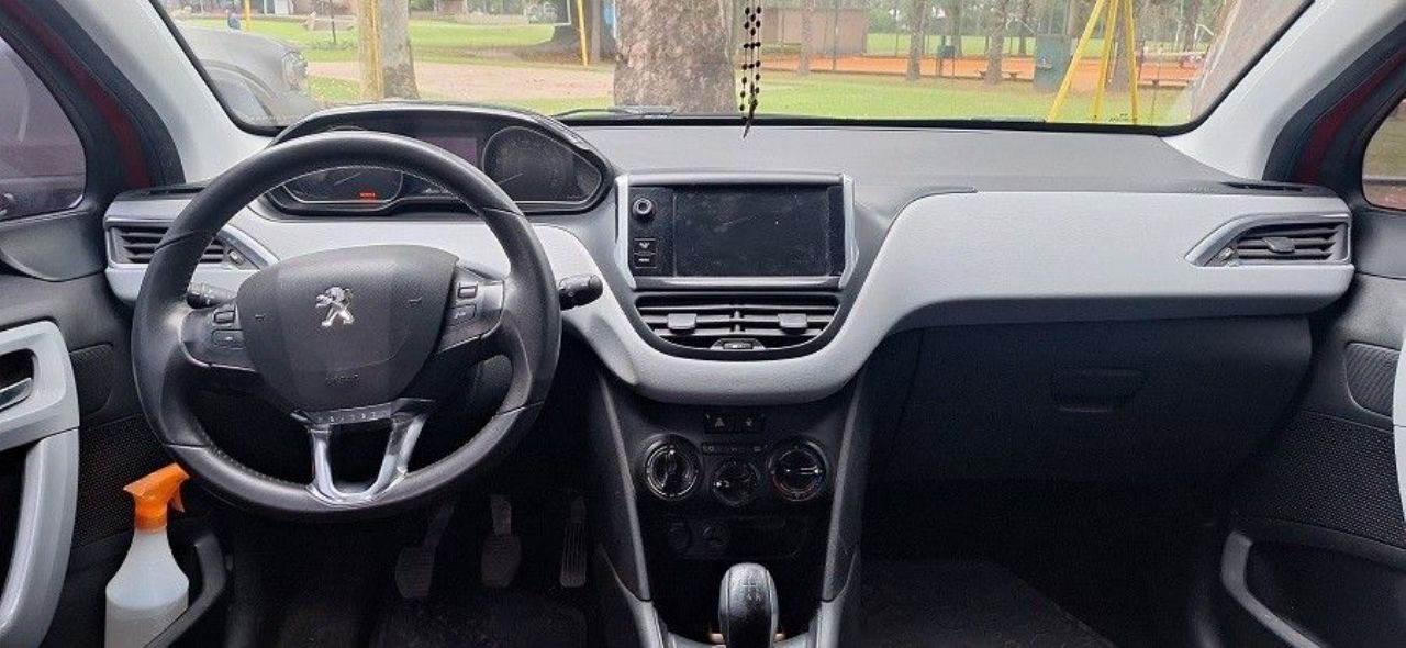 Peugeot 208 Usado en Tucumán, deRuedas
