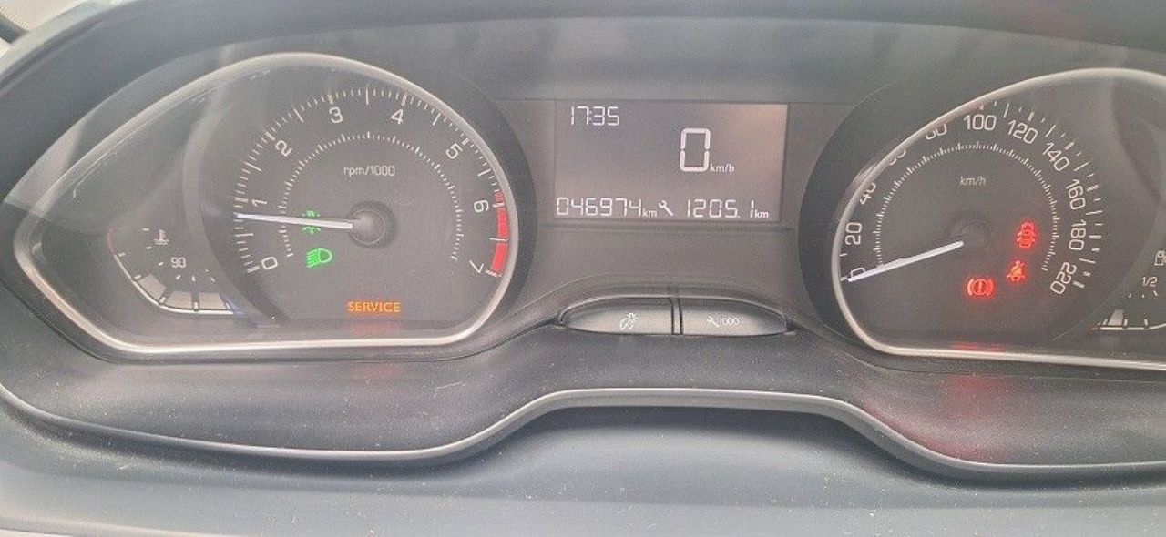 Peugeot 208 Usado en Tucumán, deRuedas