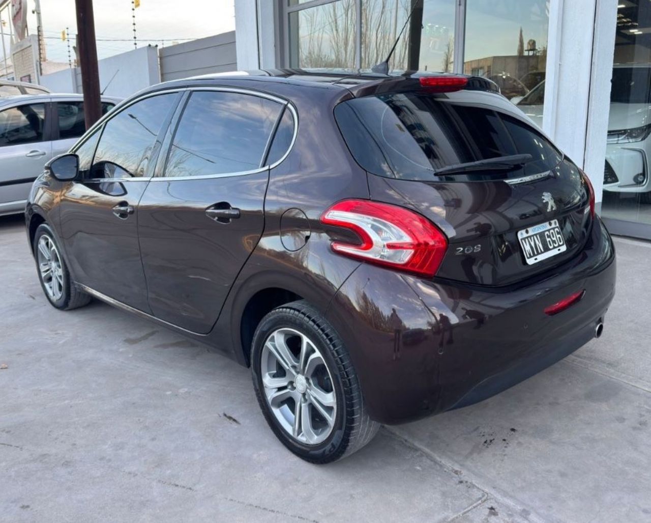 Peugeot 208 Usado en Mendoza, deRuedas