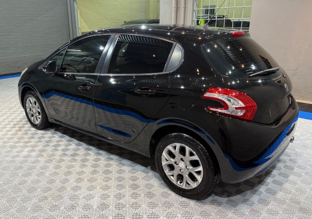 Peugeot 208 Usado en Mendoza, deRuedas