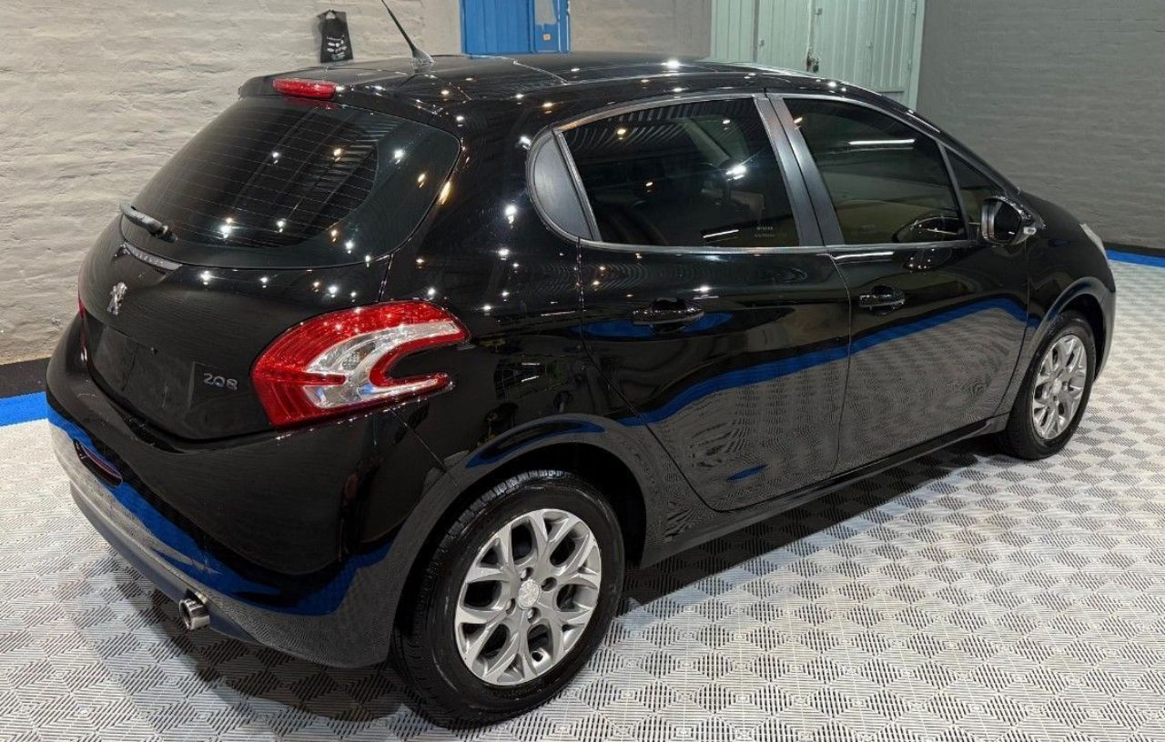 Peugeot 208 Usado en Mendoza, deRuedas