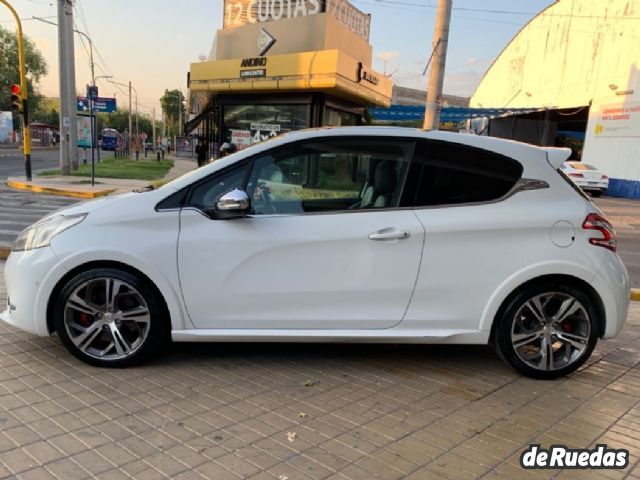 Peugeot 208 Usado en Mendoza, deRuedas