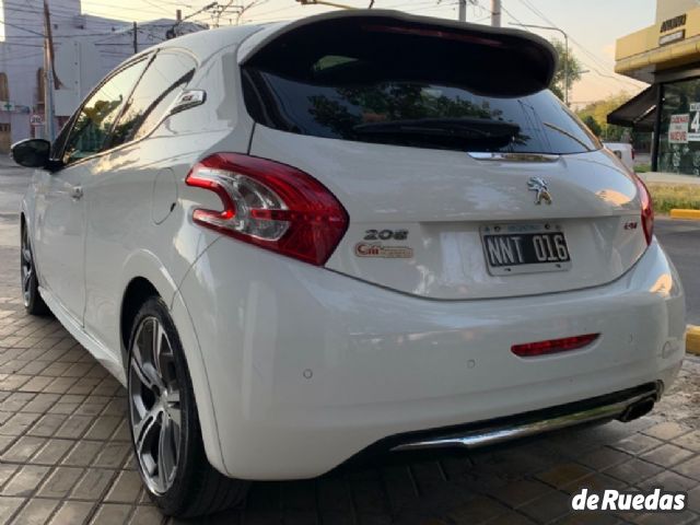 Peugeot 208 Usado en Mendoza, deRuedas