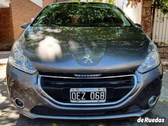 Peugeot 208 Usado en Mendoza, deRuedas