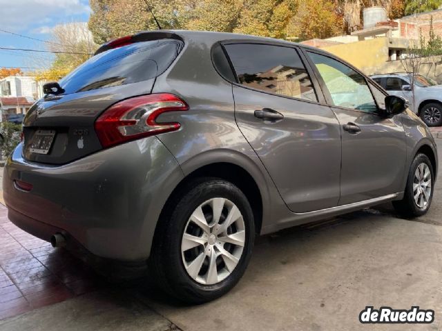 Peugeot 208 Usado en Mendoza, deRuedas