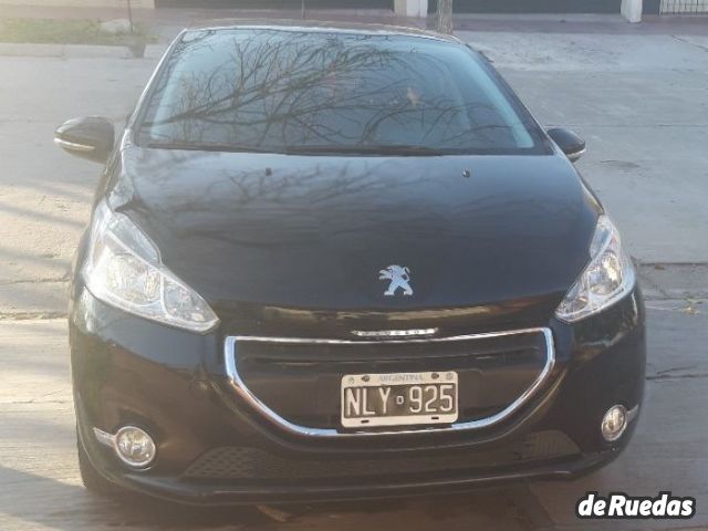 Peugeot 208 Usado en Mendoza, deRuedas