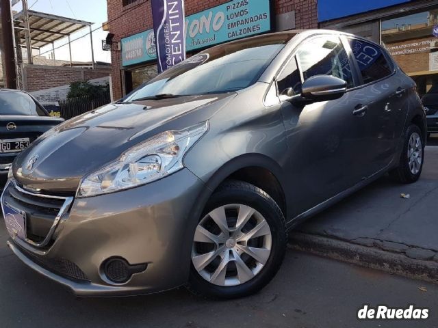 Peugeot 208 Usado en Mendoza, deRuedas