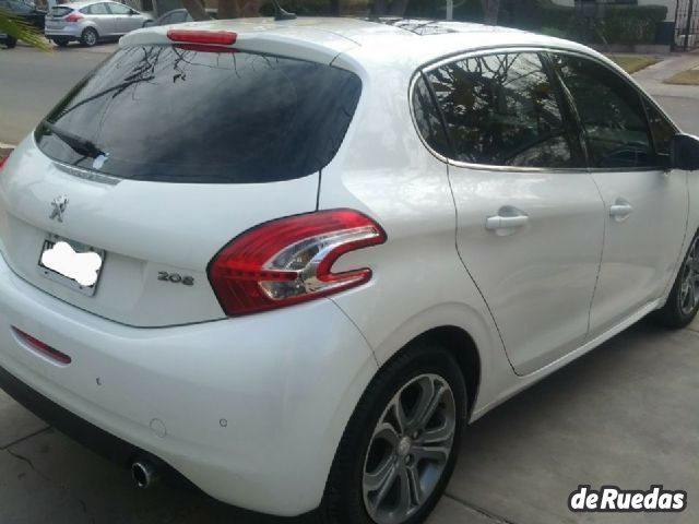 Peugeot 208 Usado en Mendoza, deRuedas