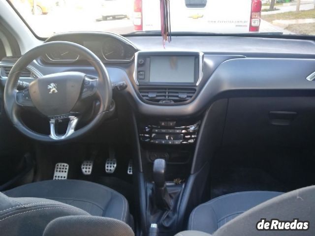 Peugeot 208 Usado en Mendoza, deRuedas