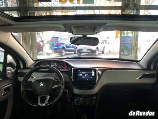 Peugeot 208 Usado en Mendoza, deRuedas