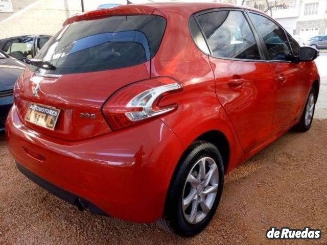 Peugeot 208 Usado en Mendoza, deRuedas