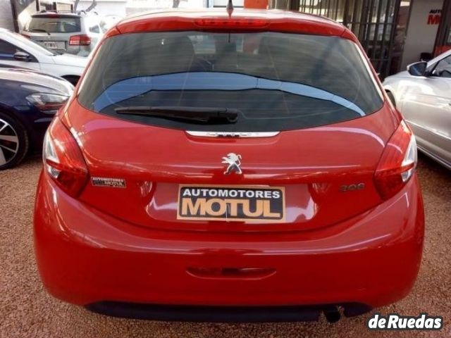 Peugeot 208 Usado en Mendoza, deRuedas