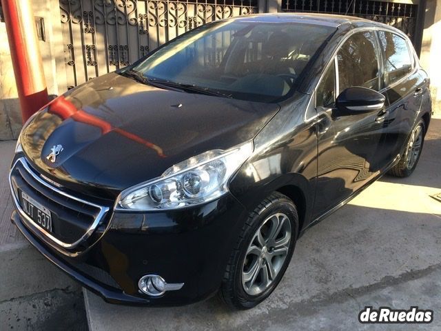 Peugeot 208 Usado en Mendoza, deRuedas