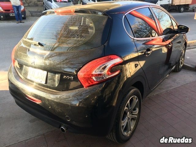 Peugeot 208 Usado en Mendoza, deRuedas