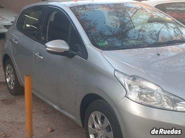 Peugeot 208 Usado en Mendoza, deRuedas
